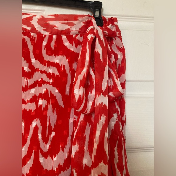 Ruffle midi skirt! - Picture 2 of 4